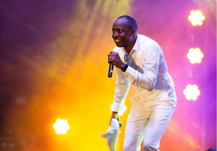Video+Lyrics: Fragrance To Fire by Dunsin Oyekan