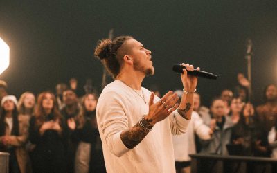 Video+Lyrics: Talking To Jesus by Elevation Worship & Maverick City