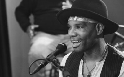 Video+Lyrics: Just For Me by Kirk Franklin