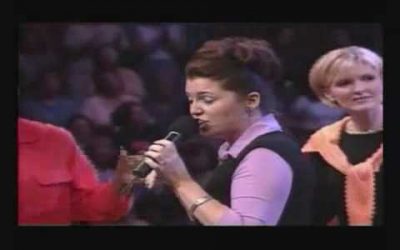 Video+Lyrics: i’m Trading My Sorrow by Women of Faith