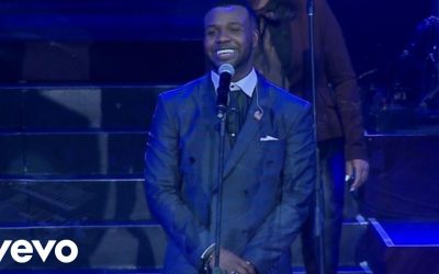 Video+Lyrics: Jesus Reigns VaShawn Mitchell ft Tasha Cobbs