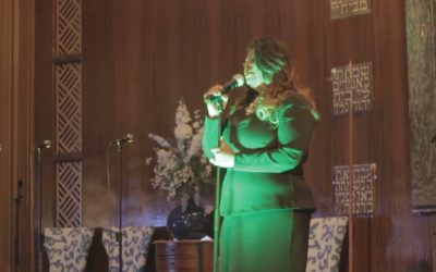 Video+Lyrics: Open Up The Door by Kim Burrell