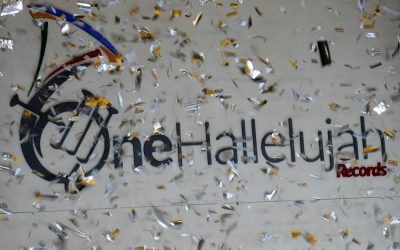 Video+Lyrics: A New Wave Of Glory – One Hallelujah ft Tosin Bee, Segunfunmi, Moses Onofeghara & Femi Okunuga