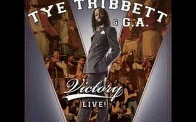 Video+Lyrics: Victory – Tye Tribbett